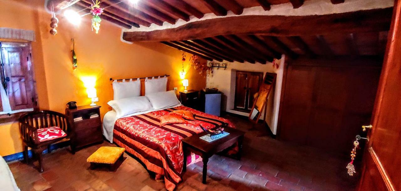 B&B Le Undici Lune San Gimignano Exterior foto